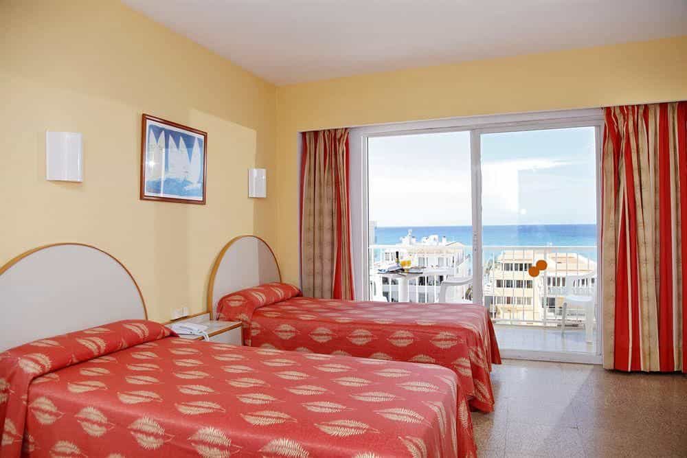 Hotel Roc Leo