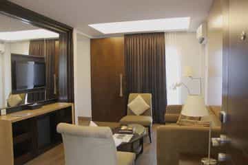โรงแรมซันติกา มาตารัม โรงแรมซันติกา มาตารัม