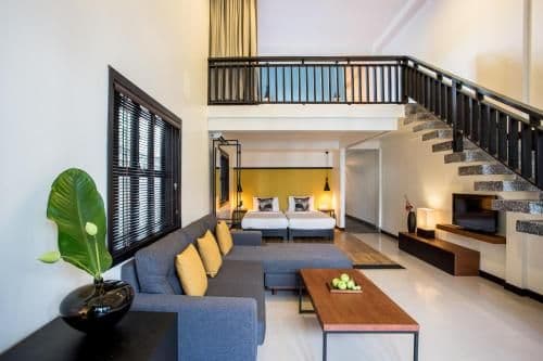 Duplex Suite (2 adults)-Round Trip Airport Transfers + Massage
