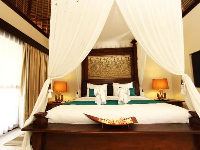 VILLA DELUXE