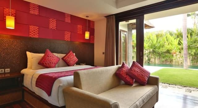 VILLA THREE BEDROOMS