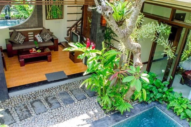 FAMILY ROOM POOL VIEW TWO BEDROOMS