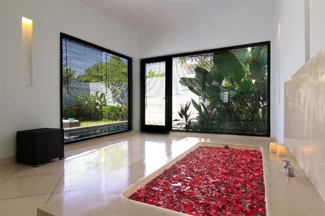 VILLA GRAND DELUXE
