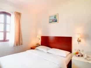 Rose Cottage Hotel - Taman Johor Jaya Rose Cottage Hotel - Taman Johor Jaya