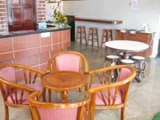 Rose Cottage Hotel - Taman Perling JB Rose Cottage Hotel - Taman Perling JB