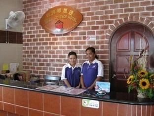 Rose Cottage Hotel - Taman Perling JB1