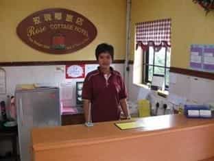 Rose Cottage Hotel - Taman University JB Rose Cottage Hotel - Taman University JB