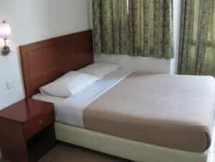 Rose Cottage Hotel- Taman Daya Rose Cottage Hotel- Taman Daya