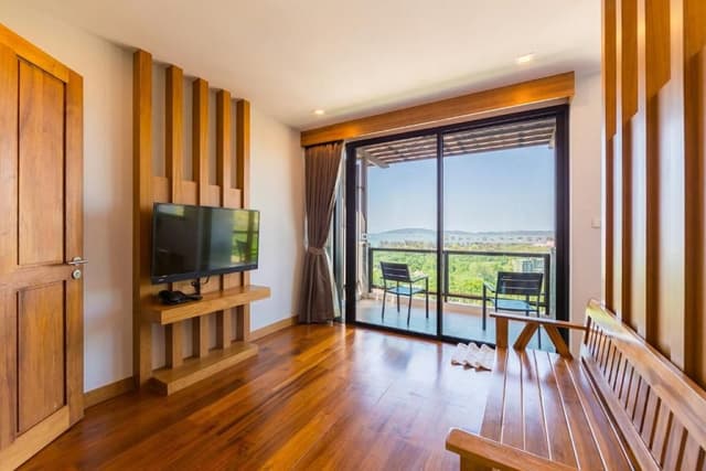 Family Room with Sea View