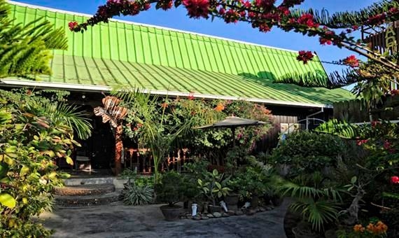 Aquarius Inn3