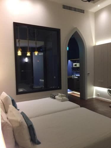 Twin Room with Courtyard View