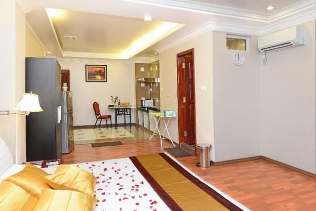 SUITE EXECUTIVE
