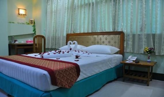 Daw Htay Hotel2