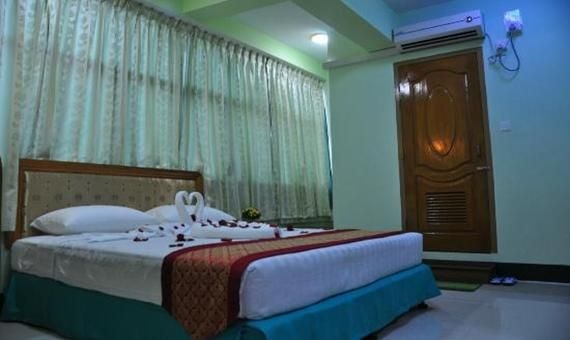 Daw Htay Hotel1