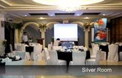 Crown Royale Hotel0