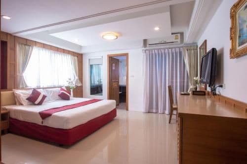 Grand Deluxe Double or Twin Room