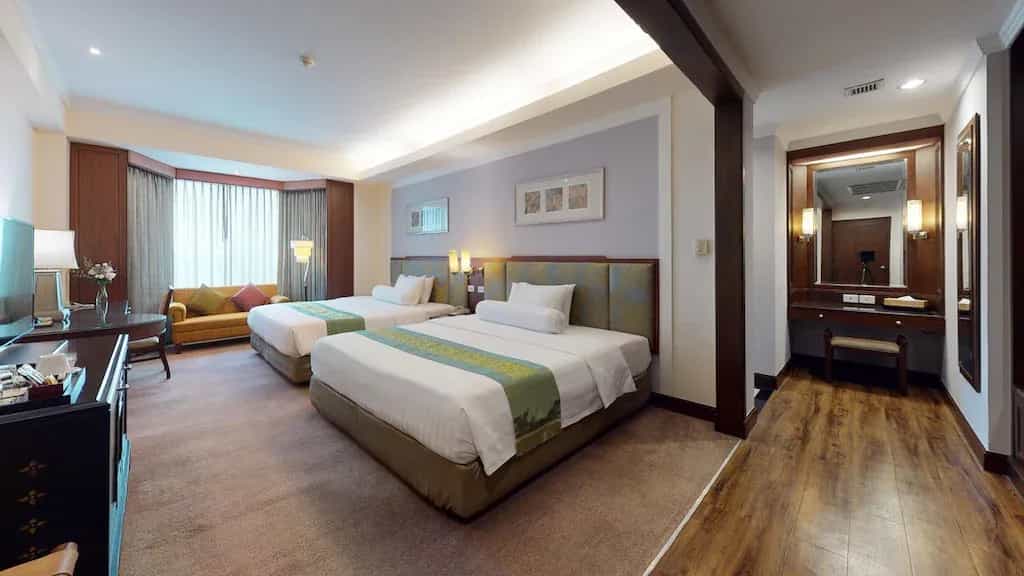 โรงแรมรามาการ์เด้นส์ โรงแรมรามาการ์เด้นส์