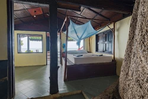On the Rocks Bungalow
