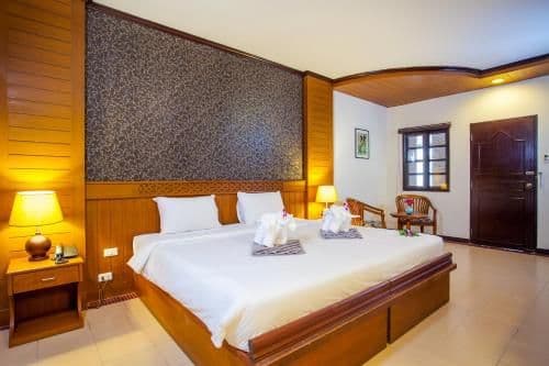 Deluxe Double or Twin Room