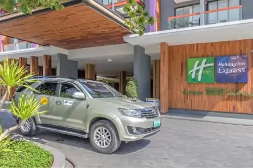Holiday Inn Express Phuket Patong Beach Central Holiday Inn Express Phuket Patong Beach Central