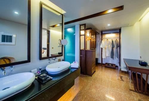 Grand Private Pool Suite