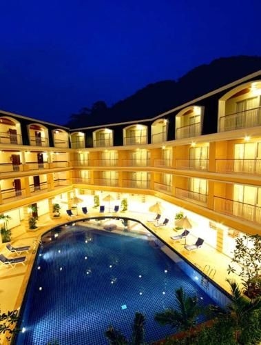 กะหลิม รีสอร์ต (Kalim Resort)1