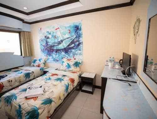 Twin Room with City View with Mini Balcony