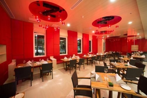 โรงแรมสลีป วิธ มี ดีไซน์ โฮเทล แอท ป่าตอง (Sleep With Me Hotel Design Hotel At Patong)4