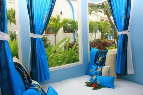 Villa - Beach Front