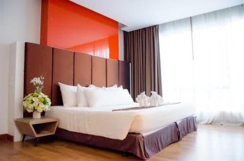 Deluxe Double or Twin Room