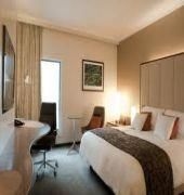 ฮิลตัน ลอนดอน ฮีธโทรว์ แอร์พอร์ต เทอร์มินอล 5 (Hilton London Heathrow Airport Terminal 5)0