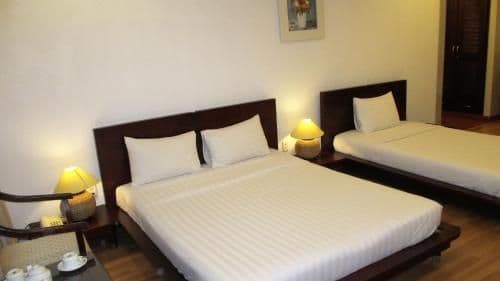 Deluxe Triple Room with City View