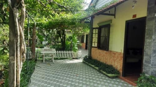 Bungalow with Garden View