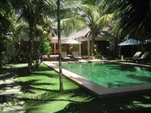 Villa - Beach Front