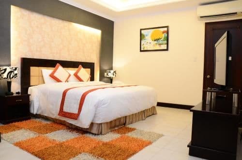 Executive Suite