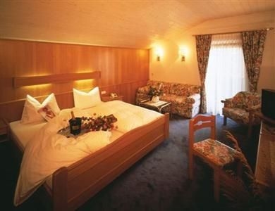 MINOTEL RESCH2