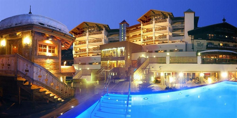 The Alpine Palace New Balance Luxus Resort1