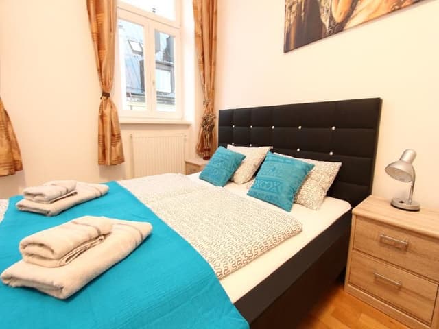 APARTMENT CAPACITY 7 TWO BEDROOMS