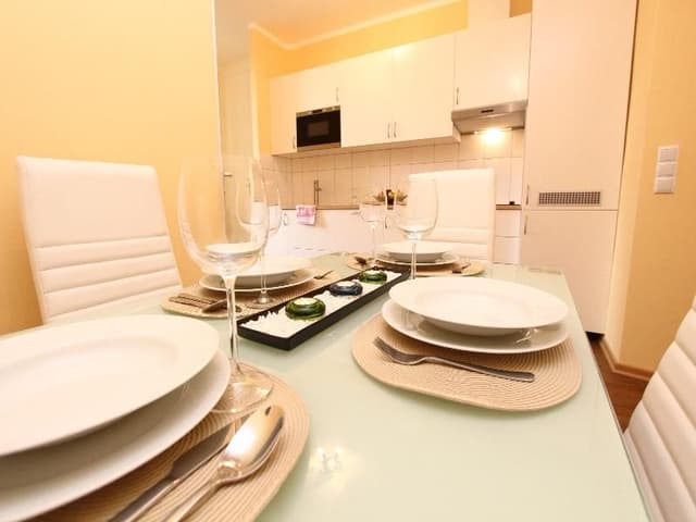 APARTMENT CAPACITY 4