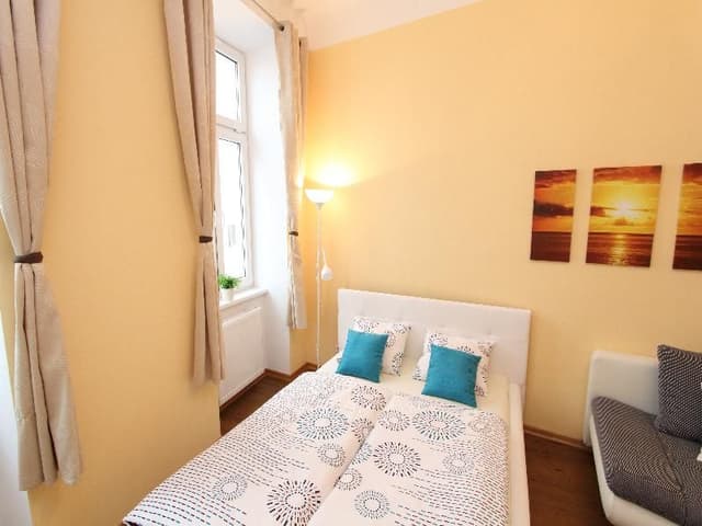 APARTMENT CAPACITY 4