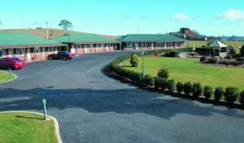 เค็นทิสช์ ฮิลล์ รีทรีท (Kentish Hills Retreat)0