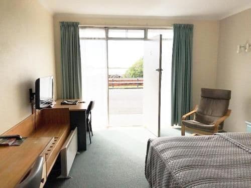 Queen Double Room