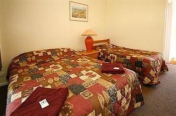 Southern Right Motor Inn1