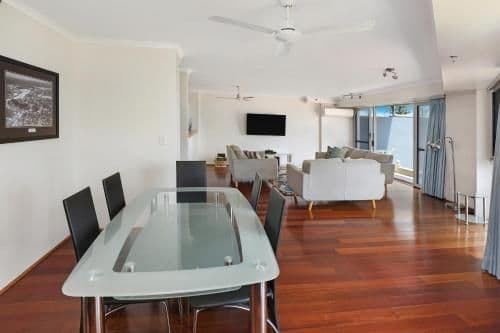 Standard Three-Bedroom Apartment Front Ocean View