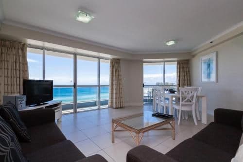 Deluxe Two-Bedroom Apartment with Ocean View