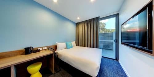 Superior Courtyard Room