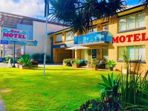 เบย์โมเต็ล (Bay Motel)0