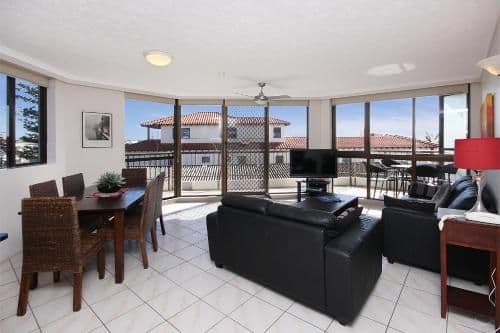 Two-Bedroom Apartment - Beachside