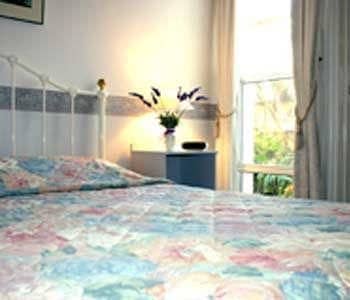 Georgian Court Bed & Breakfast Georgian Court Bed & Breakfast