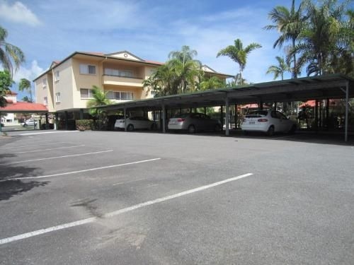เทรดวินด์ แมคคลอยด์ ฮอลิเดย์ อพาร์ทเม้นท์ (Tradewinds McLeod Holiday Apartments)1
